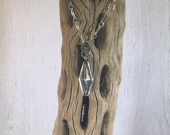 Silver Diamond shaped Necklace