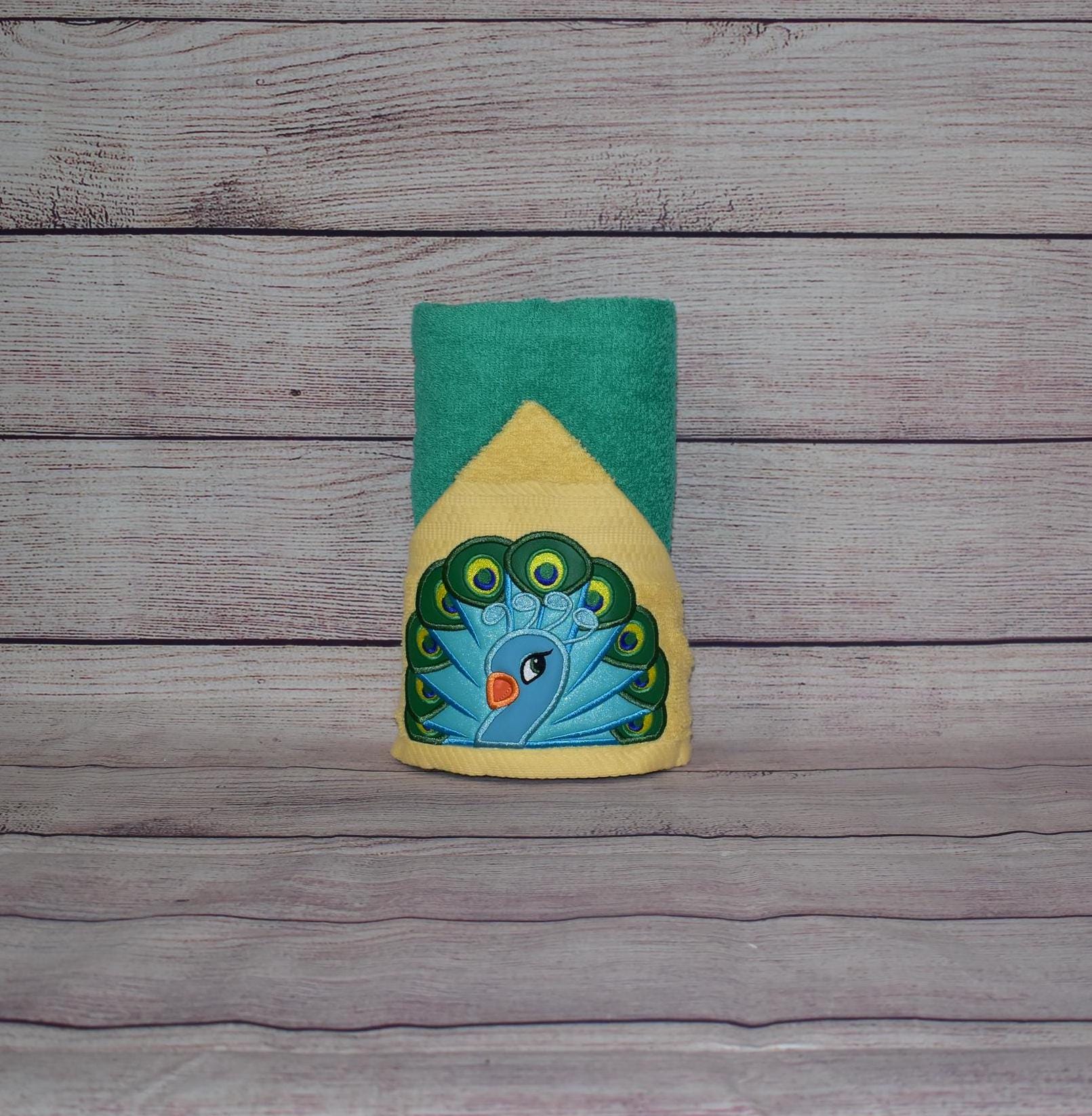 Peacock Hooded Towel, Personalized Free, Unique Gift, Bath Towel, Pool Towel, Beach Towel, Child Towel - Thumbnail 3