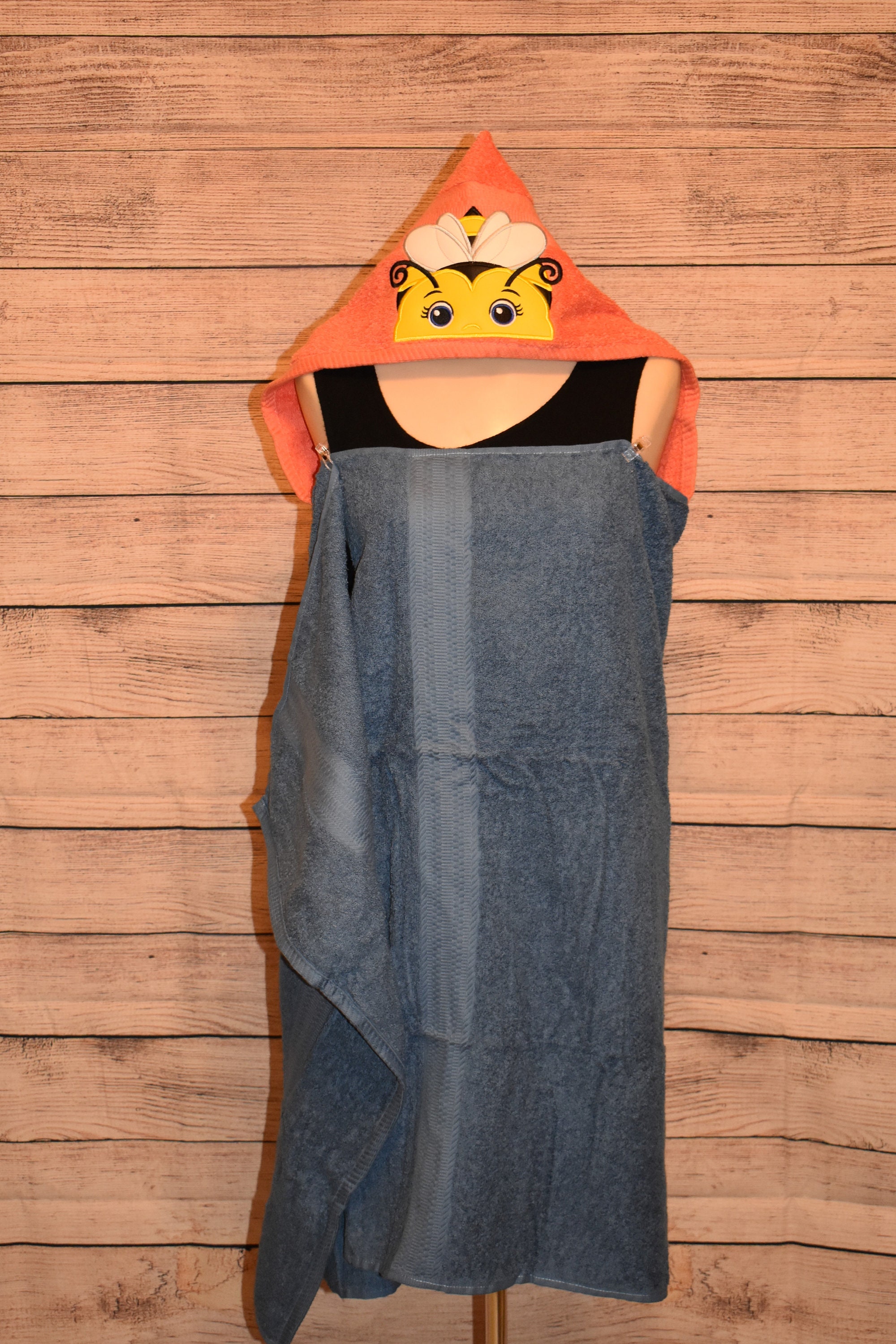 Bumblebee Hooded Towel, Personalized Free, Bath Towel, Pool Towel, Beach Towel, Child Towel, Unique Gift - Thumbnail 2