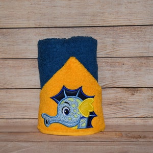 Seahorse Hooded Towel, Personalized Free, Unique Gift, Bath Towel, Pool Towel, Beach Towel, Child Towel