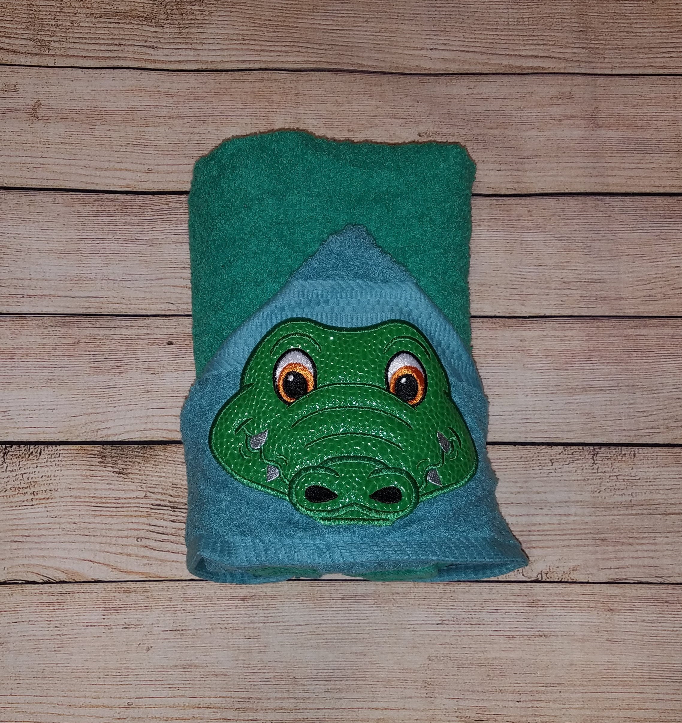 Gator Hooded Towel, Personalized Free, Unique Gift, Bath Towel, Pool Towel, Beach Towel, Child Towel