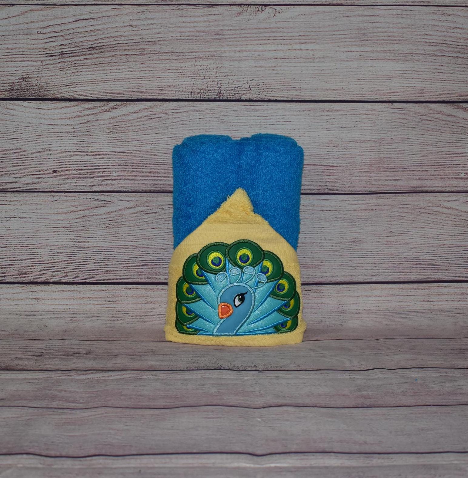Peacock Hooded Towel, Personalized Free, Unique Gift, Bath Towel, Pool Towel, Beach Towel, Child Towel - Thumbnail 2
