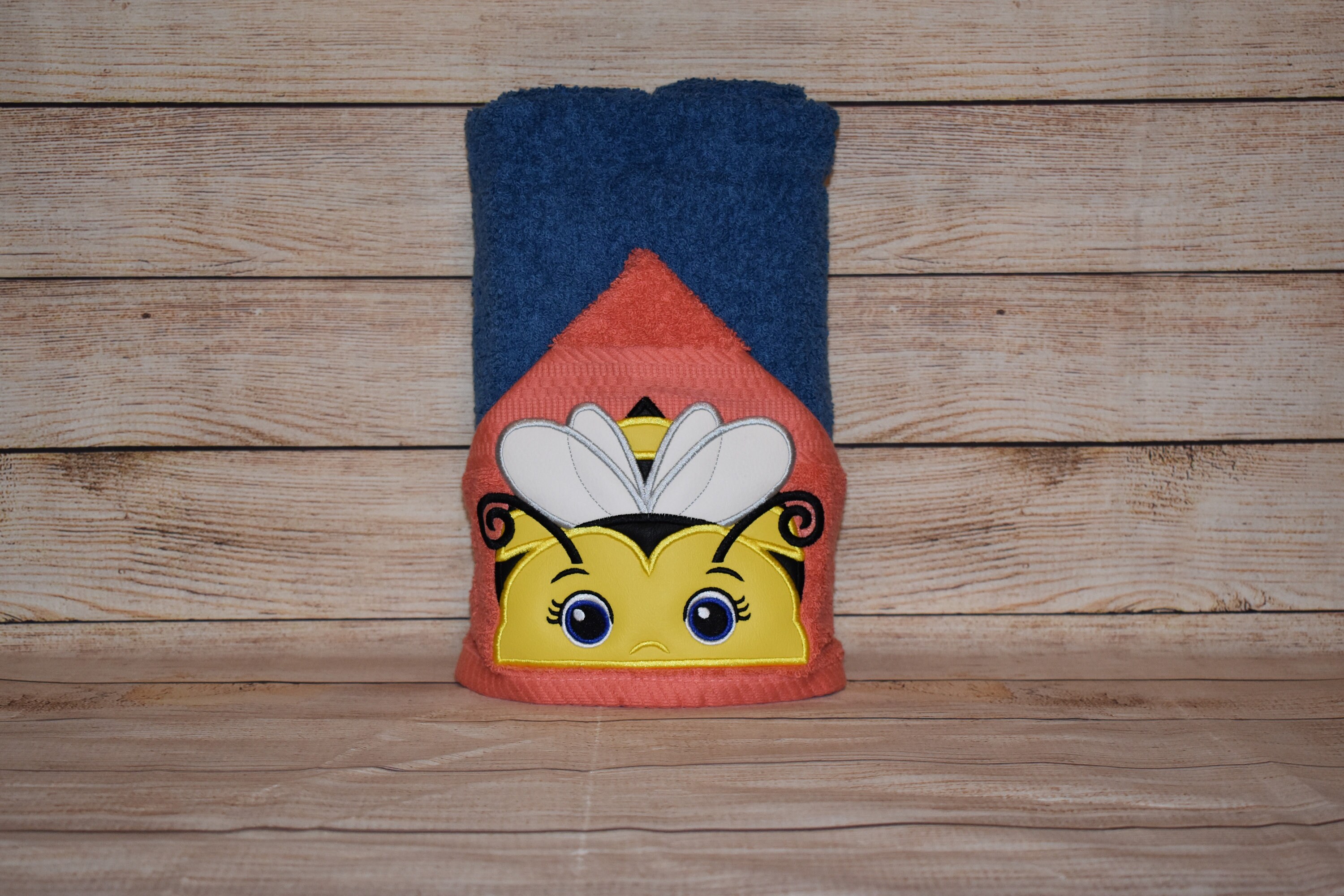 Bumblebee Hooded Towel, Personalized Free, Bath Towel, Pool Towel, Beach Towel, Child Towel, Unique Gift