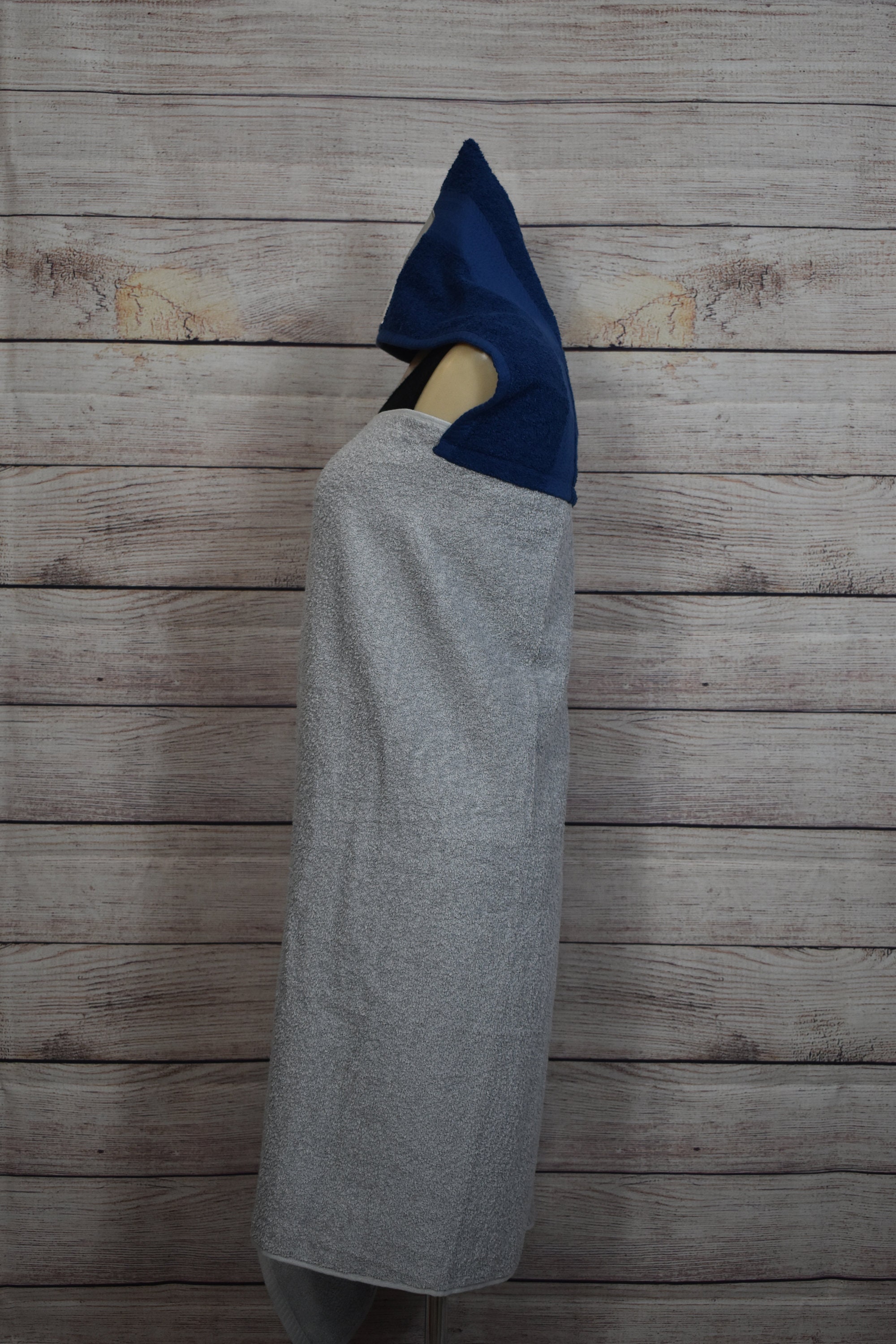 Dolphin Hooded Towel, Personalized Free, Bath Towel, Pool Towel, Beach Towel, Child Towel, Unique Gift - Thumbnail 7