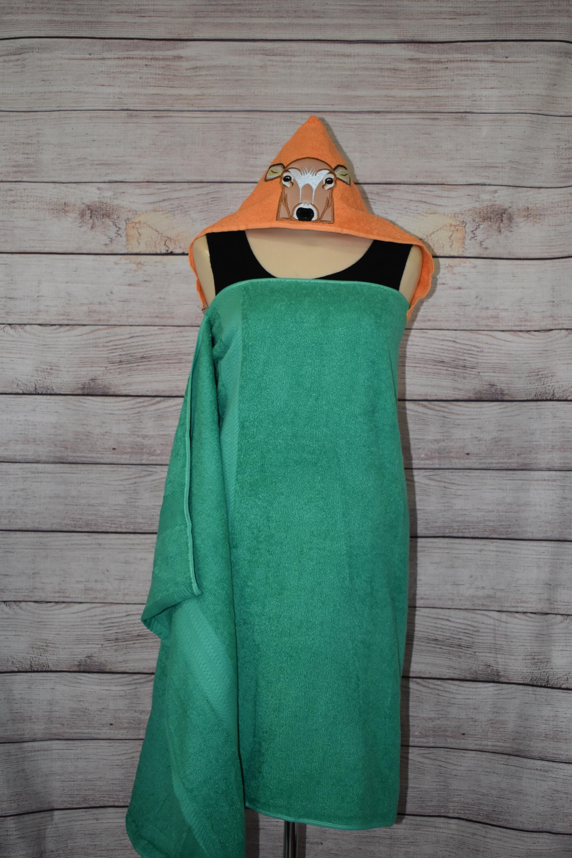 Personalized Deer Hooded Towel for kids, gifts for kids, hooded bath towel for toddlers, baby shower gift, pool towels - Thumbnail 4