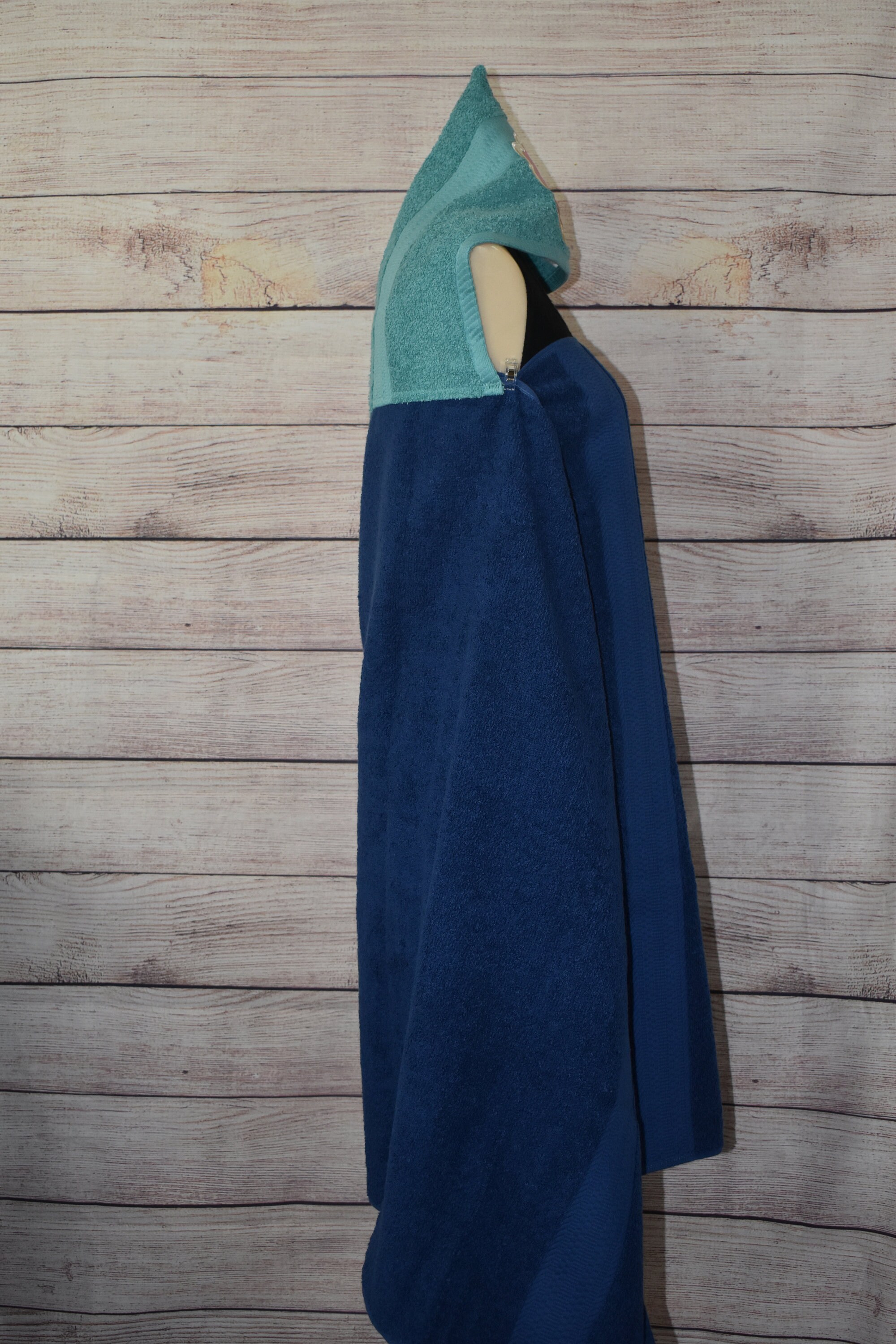 Clam Shell Hooded Towel, Personalized Free, Bath Towel, Pool Towel, Beach Towel, Child Towel, Unique Gift - Thumbnail 5
