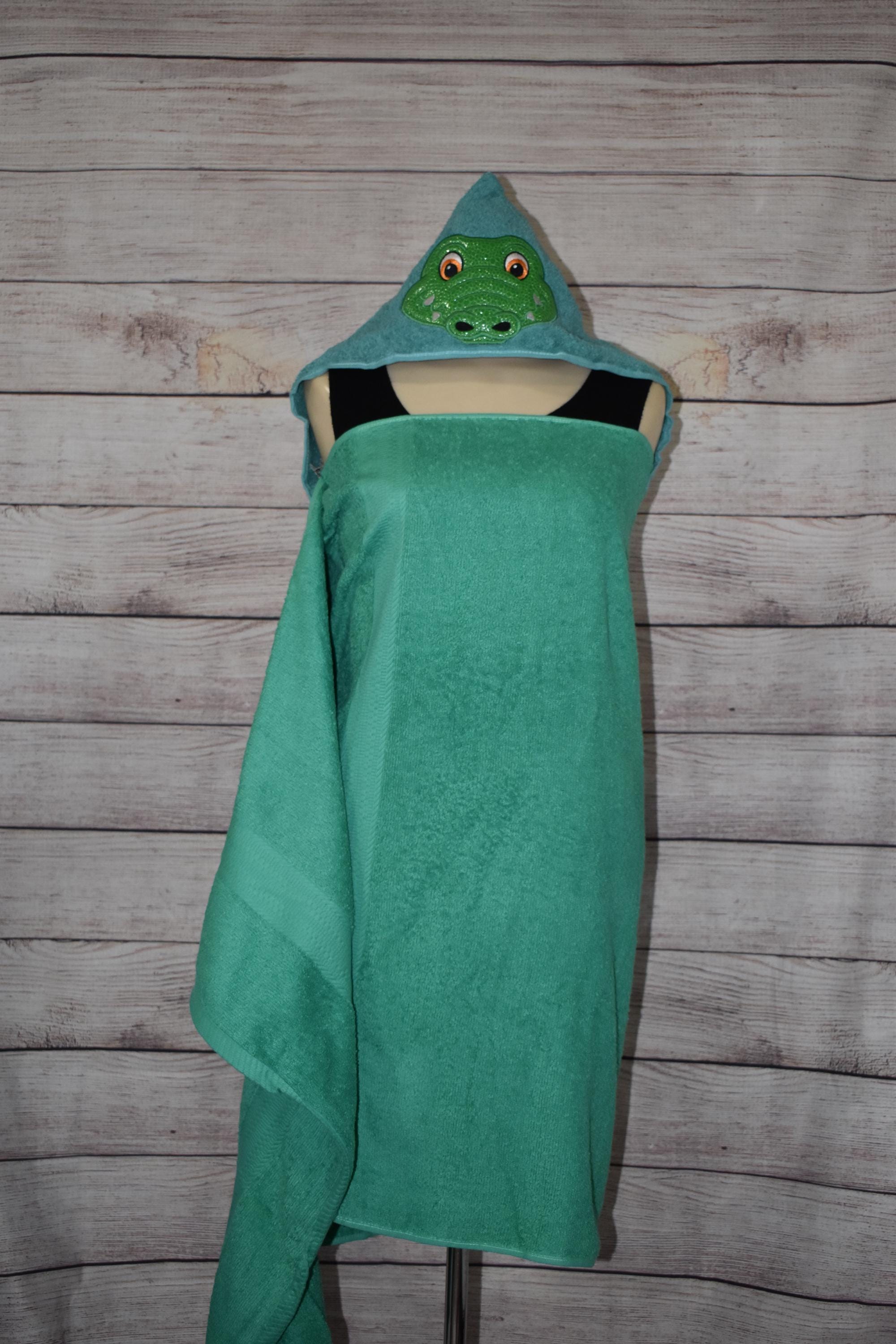 Gator Hooded Towel, Personalized Free, Unique Gift, Bath Towel, Pool Towel, Beach Towel, Child Towel - Thumbnail 2