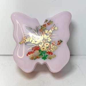 Vintage Set of Three Plastic Butterfly-Shaped Nesting Trinket Boxes Made in Thailand