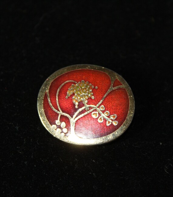 Vintage Button Pendant - Red & Gold Floral Vintage Button Pendant - Red & Gold Floral