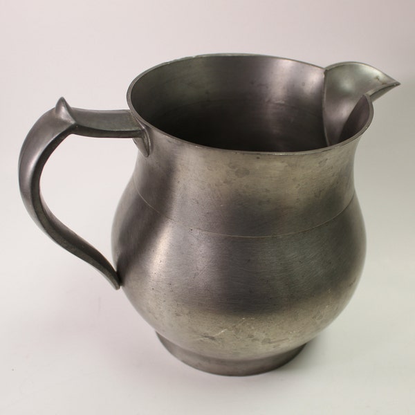 Stieff Pewter jug Old Sturbridge Village SV9-13