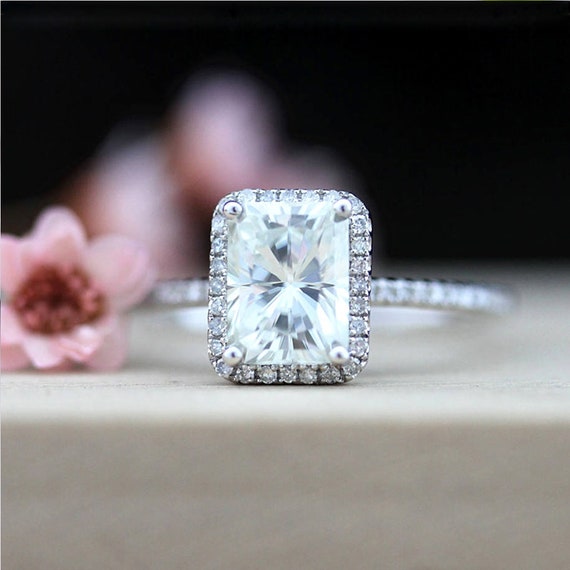 Loose Moissanite Off White Yellow Color 1.00 TO 1.75 CT Round Cut For Ring