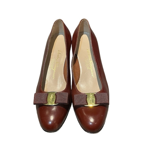 Salvatore Ferragamo Vara Leather Heels Brown Size… - image 1