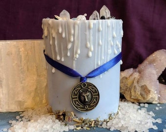 Skadi's Instinct - Goddess Spell candle with Herbs and Gemstones for Intuition and Sensing- Snow Winter Solstice Magic Mythology