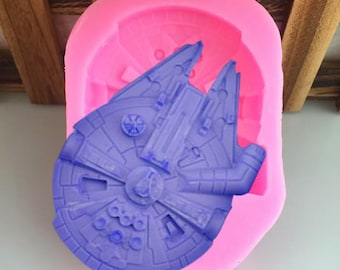 3D Millennium Falcon Silicone Mold: Star Wars Baking Tool
