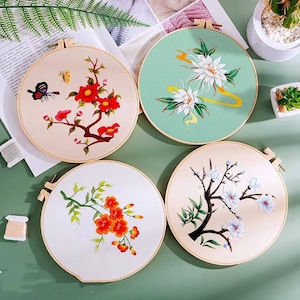 Kit di ricamo Sakura e farfalla, ricamo di camelia, kit di ricamo Magnolia, fiori floreali moderno kit di ricamo Crewel per principianti