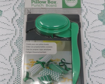 We R Memory Keepers Pillow Box Punch Board: DIY Paper Craft