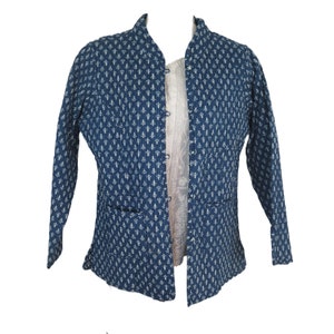 Jacket | Short | Quilt | Handmade | Reversible | 2 Patterns | Geometric |Buttons | M>L |  Blue