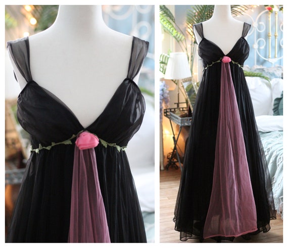 1950s black & pink two tone sweeping maxi nightgow