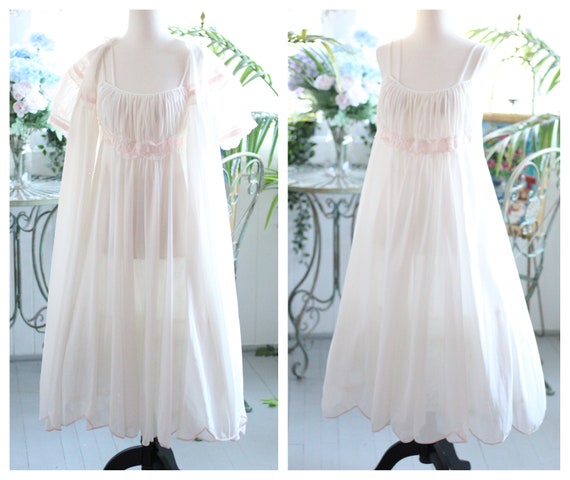 1950s Eyeful by the Flaums White & Pink Peignoir Set / Empire 