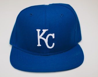 Kansas City Royals MLB Snapback Brand New New Era wool Vintage small/medium NWOT
