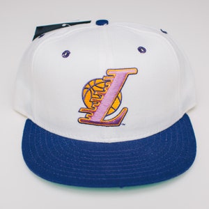 LA Lakers NBA Fitted New Era 5950 100% Wool Pre-shrunk Vintage 7 1/8 NWT