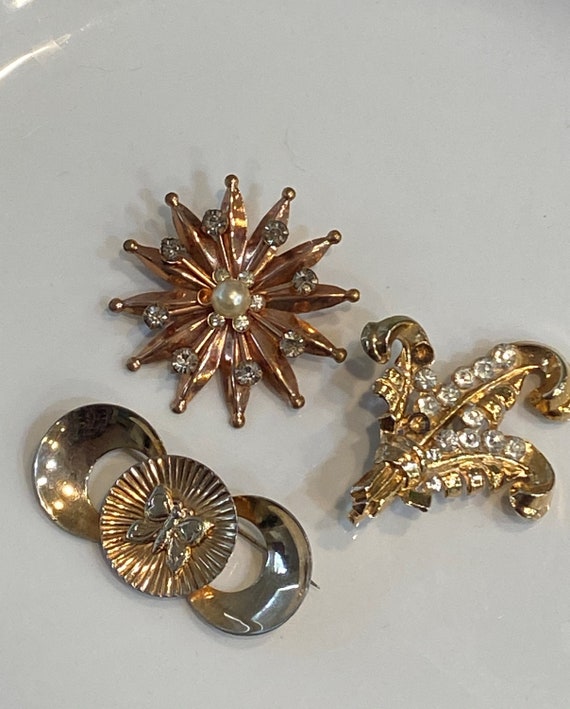 Vintage Brooch Pin, Lot of 3 Brooches, Costume Je… - image 5