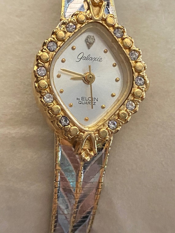 Elgin Ladies Watch, Elgin Quartz Galaxie Diamond W
