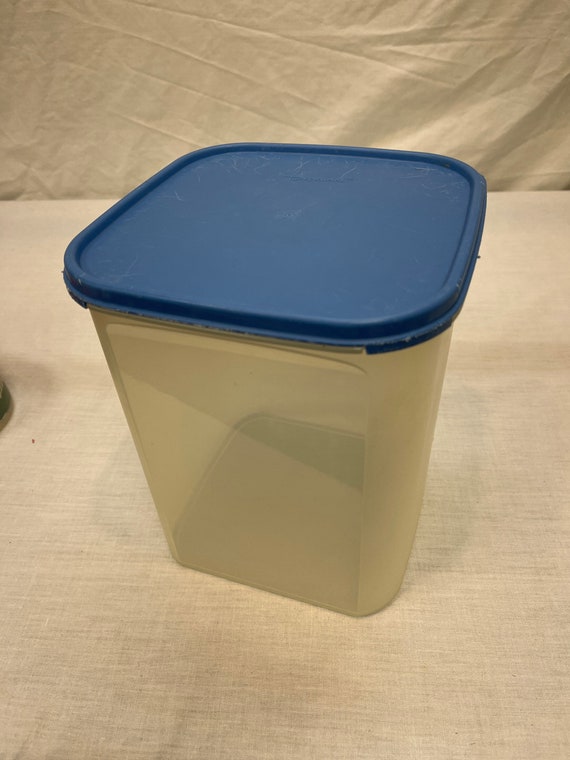 2 QT TUPPERWARE Large Modular Mate Food Storage Container Wide