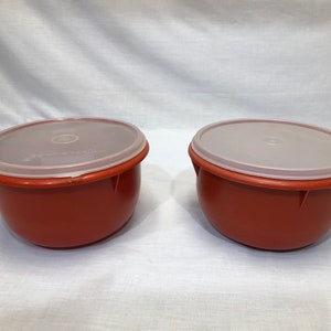 Vintage TUPPERWARE Medium That's a Bowl # 2677 ~ White NO Lid Vintage TUPPERWARE Medium That's a Bowl # 2677 ~ White NO Lid