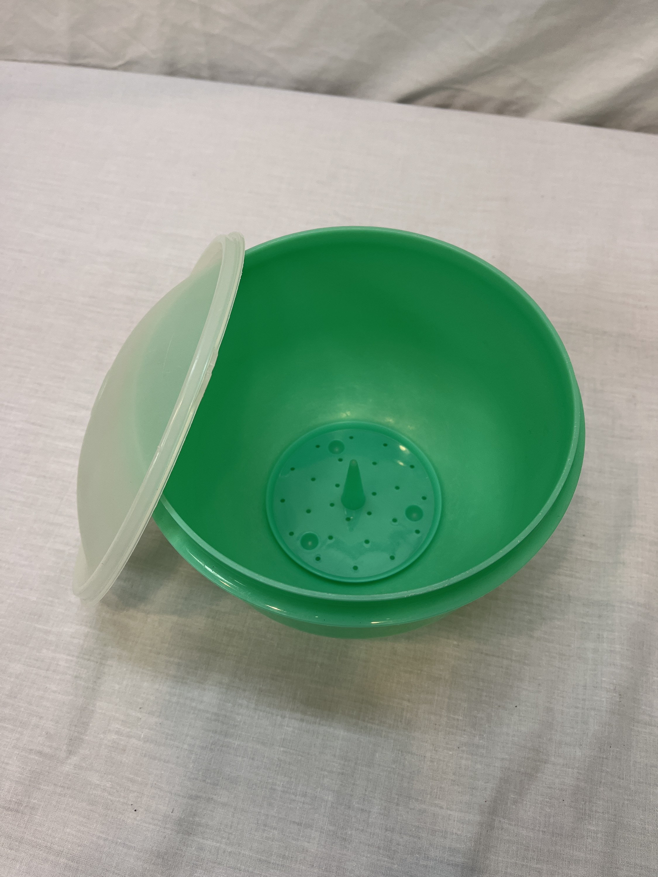 Vintage Tupperware Crisper Container Large Lettuce Keeper Etsy
