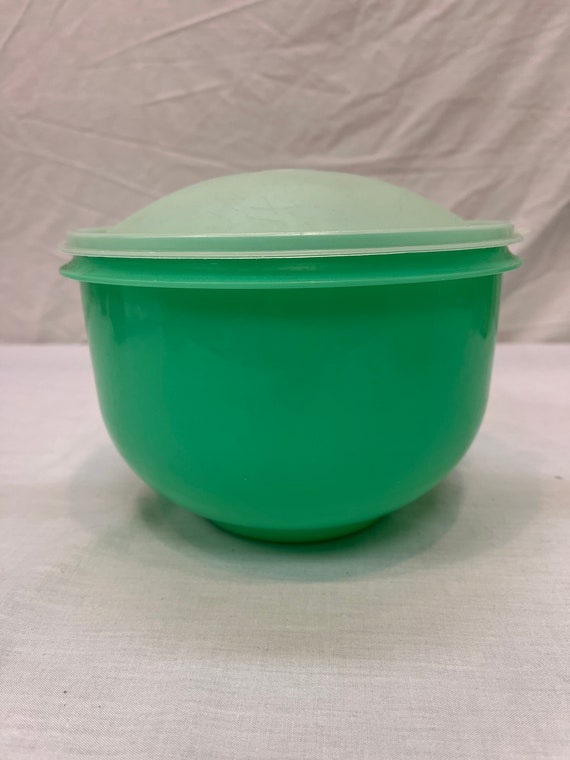 Vintage Tupperware Crisper Container Large Lettuce Keeper Etsy