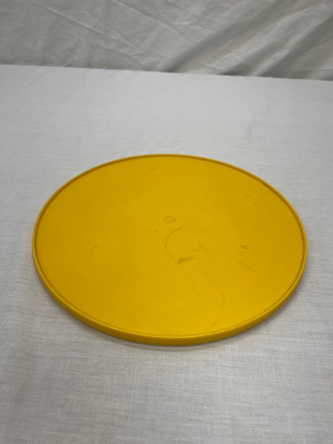 Vintage Rubbermaid Lazy Susan Turn Table Yellow Lazy Susan Etsy