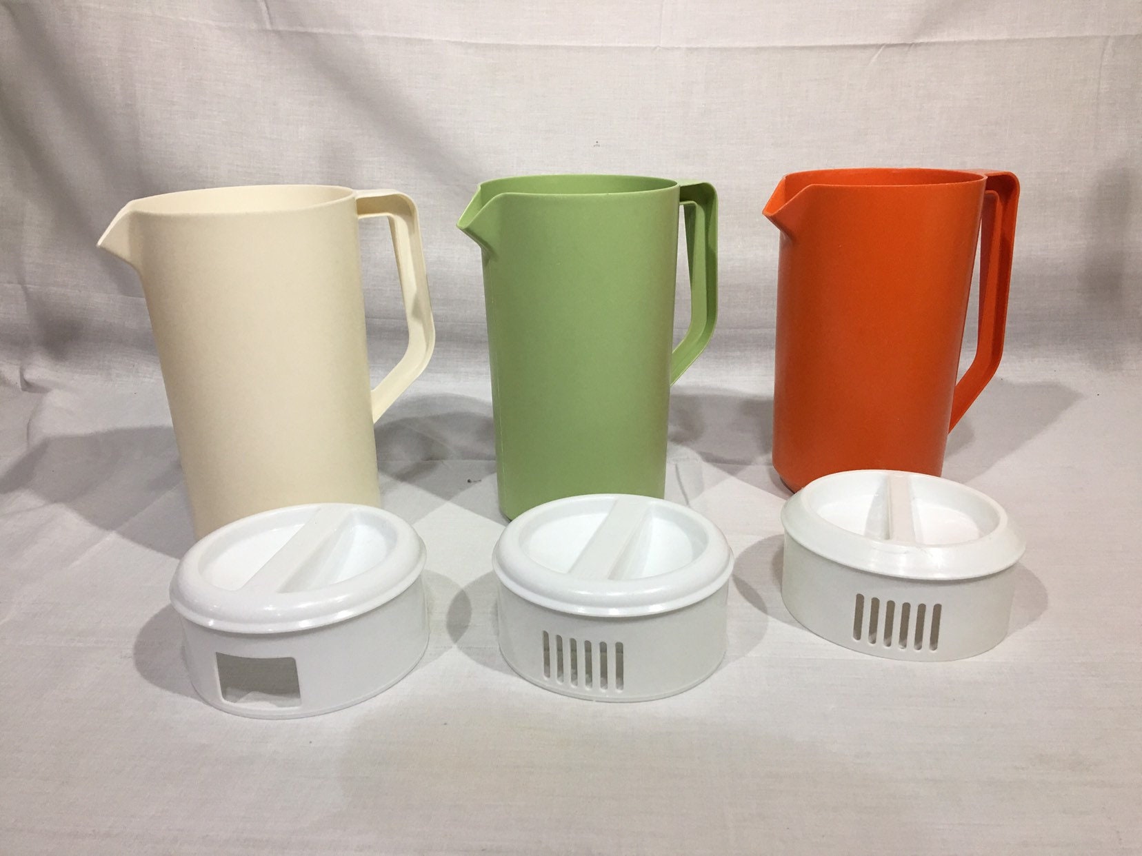 Rubbermaid 2 Quart Pitcher 1/2 Gallon Two Quart Rubbermaid Etsy