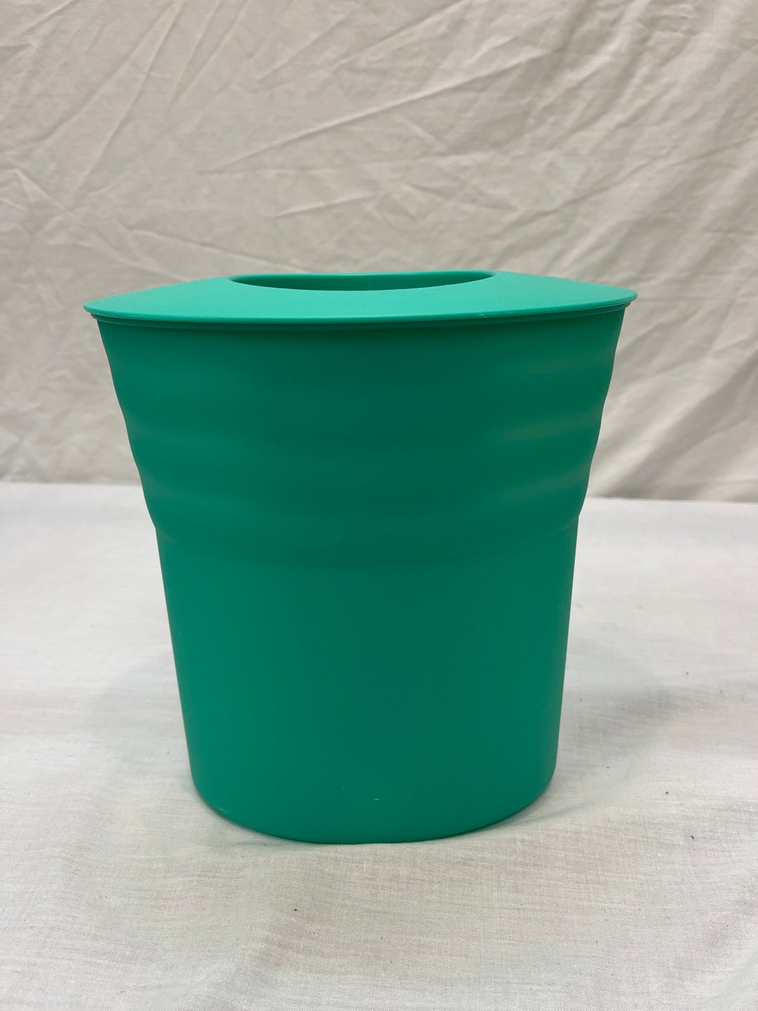 Tupperware Wine Chiller, Teal Wine Chiller, Summer Fun, Dinner Parties