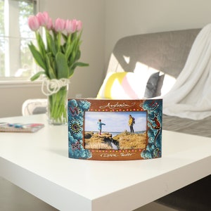 Wooden Family Single Horizontal Picture Frame 4x6 Curve Brown- Christmas Wedding Gift Australian Souvenir Home Office Decor