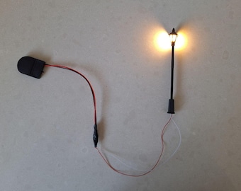 Miniature light pole, Warm White LED lamp, LED light pole, Small battery house CR2032, Lighting for building miniature projects,Street light