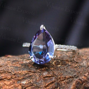 alexandrite ring , 925 sterling silver 10*14 mm pear cut lab alexandrite ring , color changing alexandrite ring , pear anniversary ring
