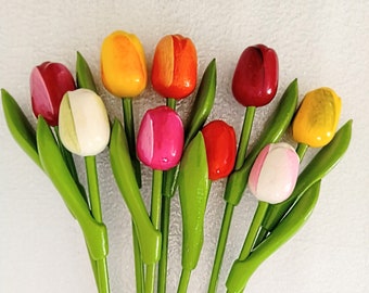 VENTE ! 9 tulipes en bois de différentes couleurs, fleurs en bois faites à la main, fleurs de printemps, décoration Cottagecore, tulipe des Pays-Bas, tulipes en bois, cadeau pour mère, mariage