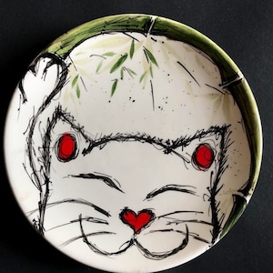 Hand-Painted Maneki Neko Ceramic Plate - Lucky Cat Decor