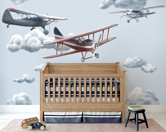 Decalcomanie da muro per aeroplani, per la cameretta dei ragazzi, la camera da letto o la sala giochi. Taglio sagomato e splendidamente illustrato. Acquista il set Aspire!