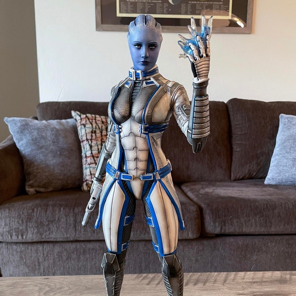 Liara T'Soni imprimée en 3D + livraison gratuite dans le monde entier