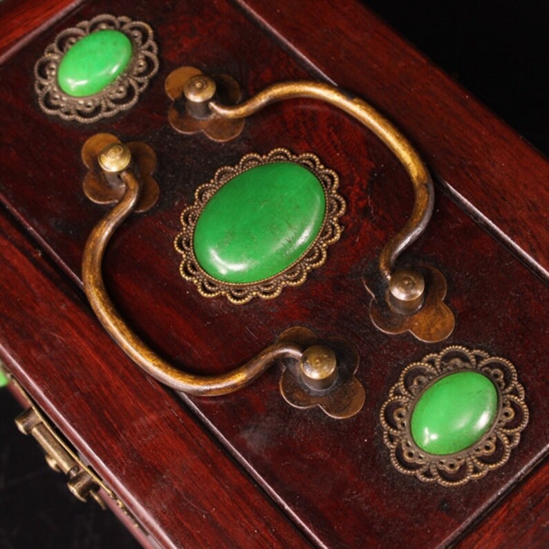 Chinese collection of mahogany boxes during the Republic of China