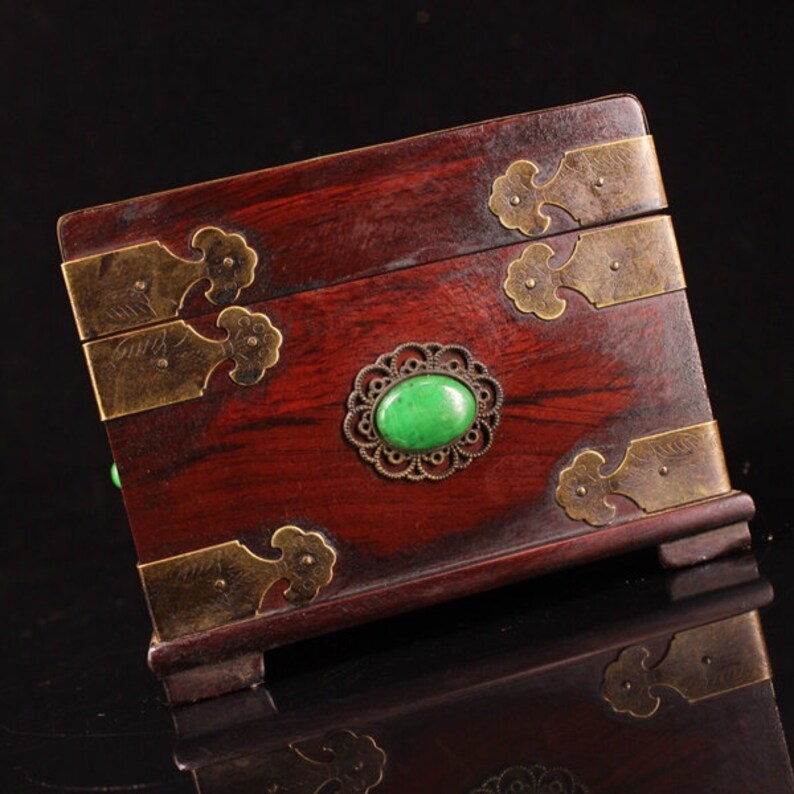 Chinese collection of mahogany boxes during the Republic of China