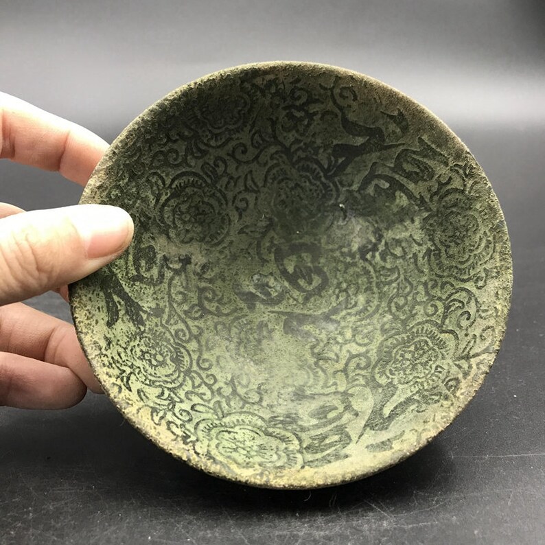 hand-carved embossed pattern blessing flower Qianlong mark bowl Chinese antiques