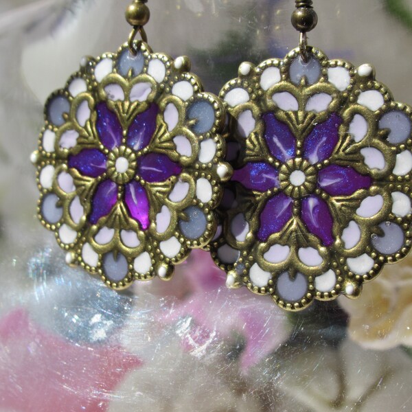 Stained Glass Window Earrings Violet Star SGE 113