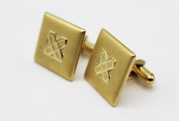 Matte and Shiny Gold Tone Celtic Knot Design Mens… - image 3