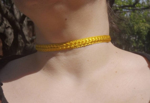 Womens Plain Classic Basic Choker Necklace LN3289 Yellow