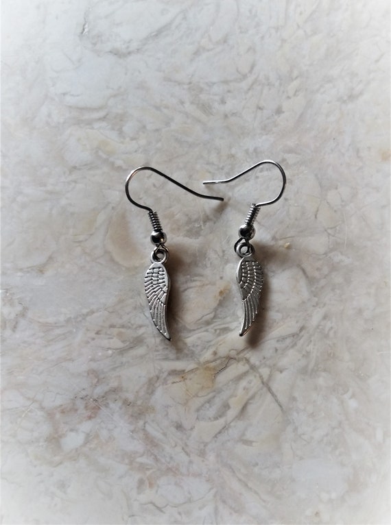 Tiny Angel wings hook earrings - image 1