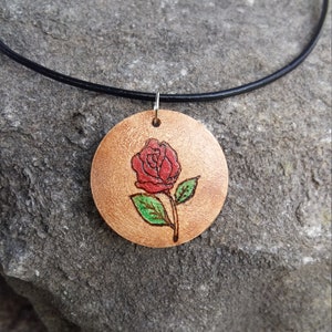 Red rose 3cm wooden pendant