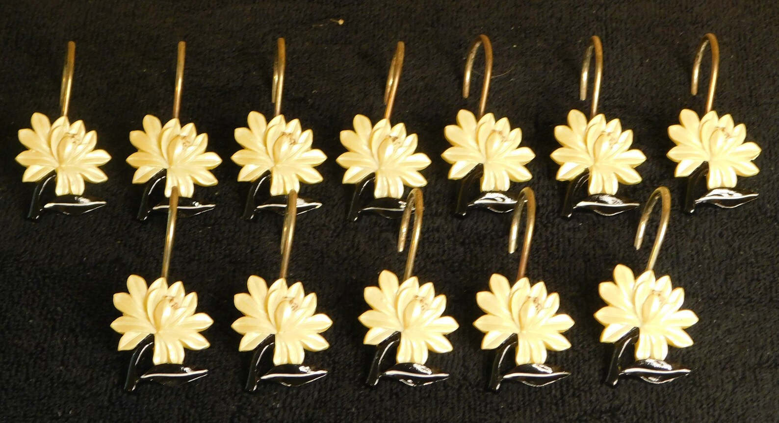 12 Vintage Flower Shower Curtain Rings Etsy